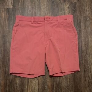 Vineyard Vines Men's Salmon 8” Performance Shorts